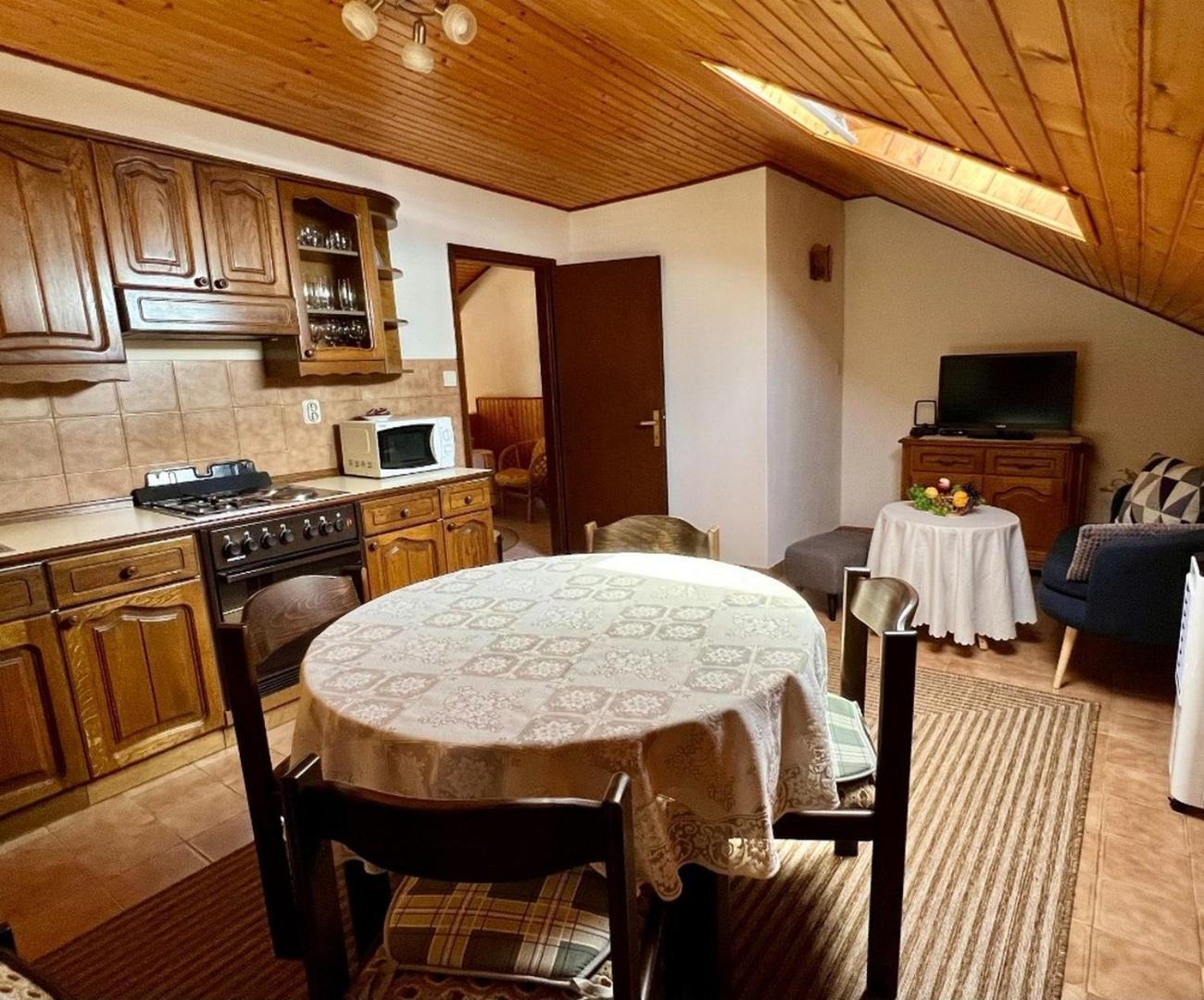 Apartments By The Sea Zavalatica, Korcula - 9137 Exterior foto