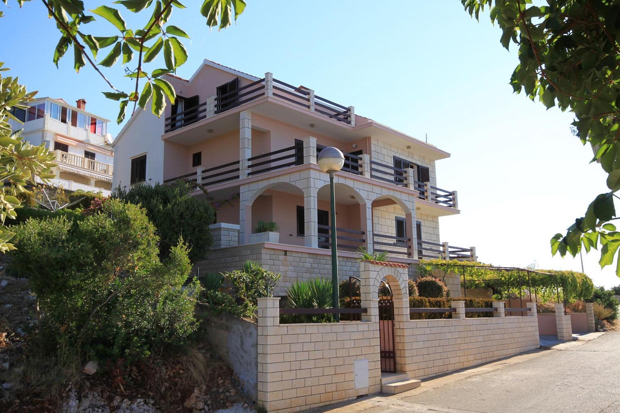 Apartments By The Sea Zavalatica, Korcula - 9137 Exterior foto